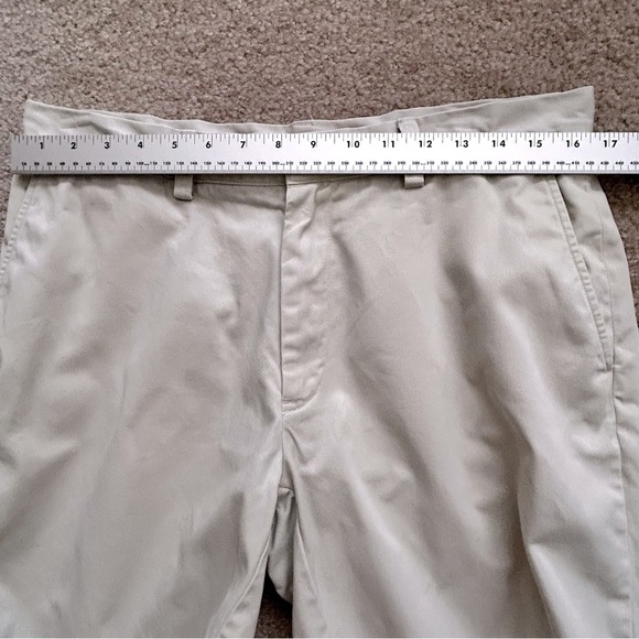 Polo Ralph Lauren Classic Fit Khaki Shorts - Picture 9 of 9